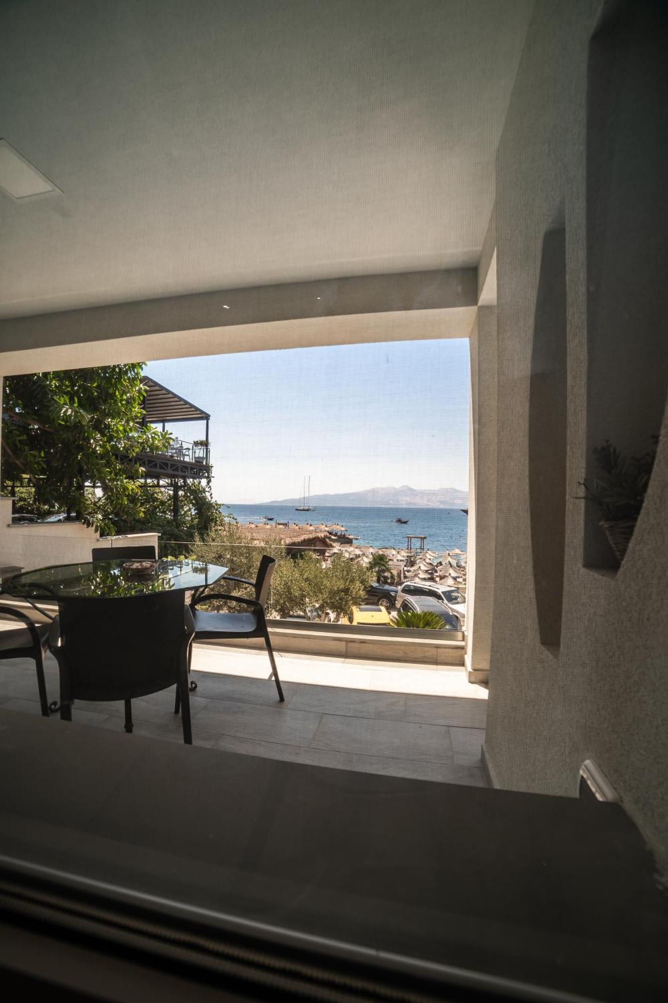 Epirus Hotel Saranda Extérieur photo