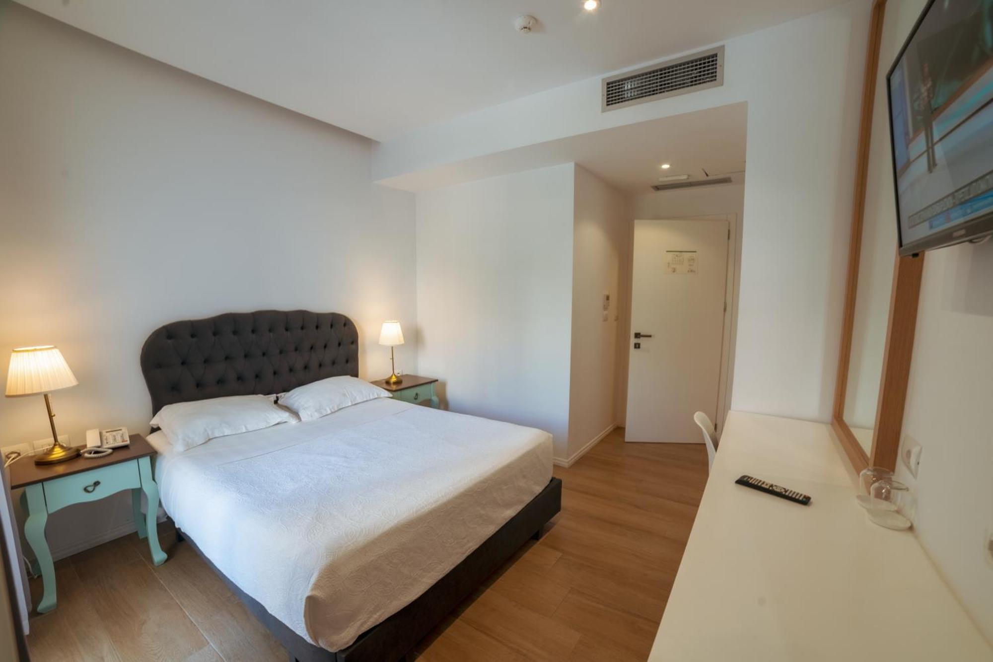 Epirus Hotel Saranda Extérieur photo
